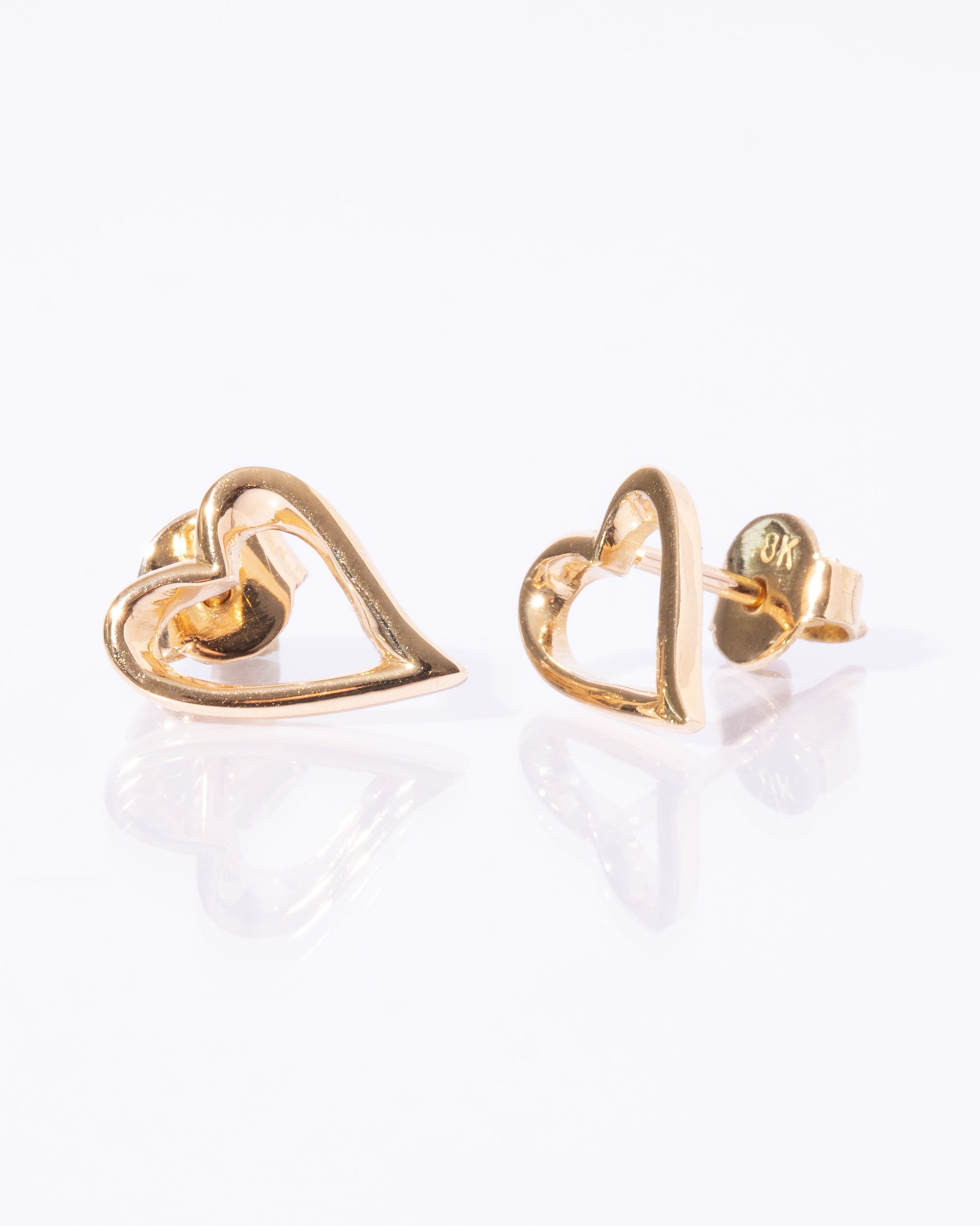 ARETES AMARA