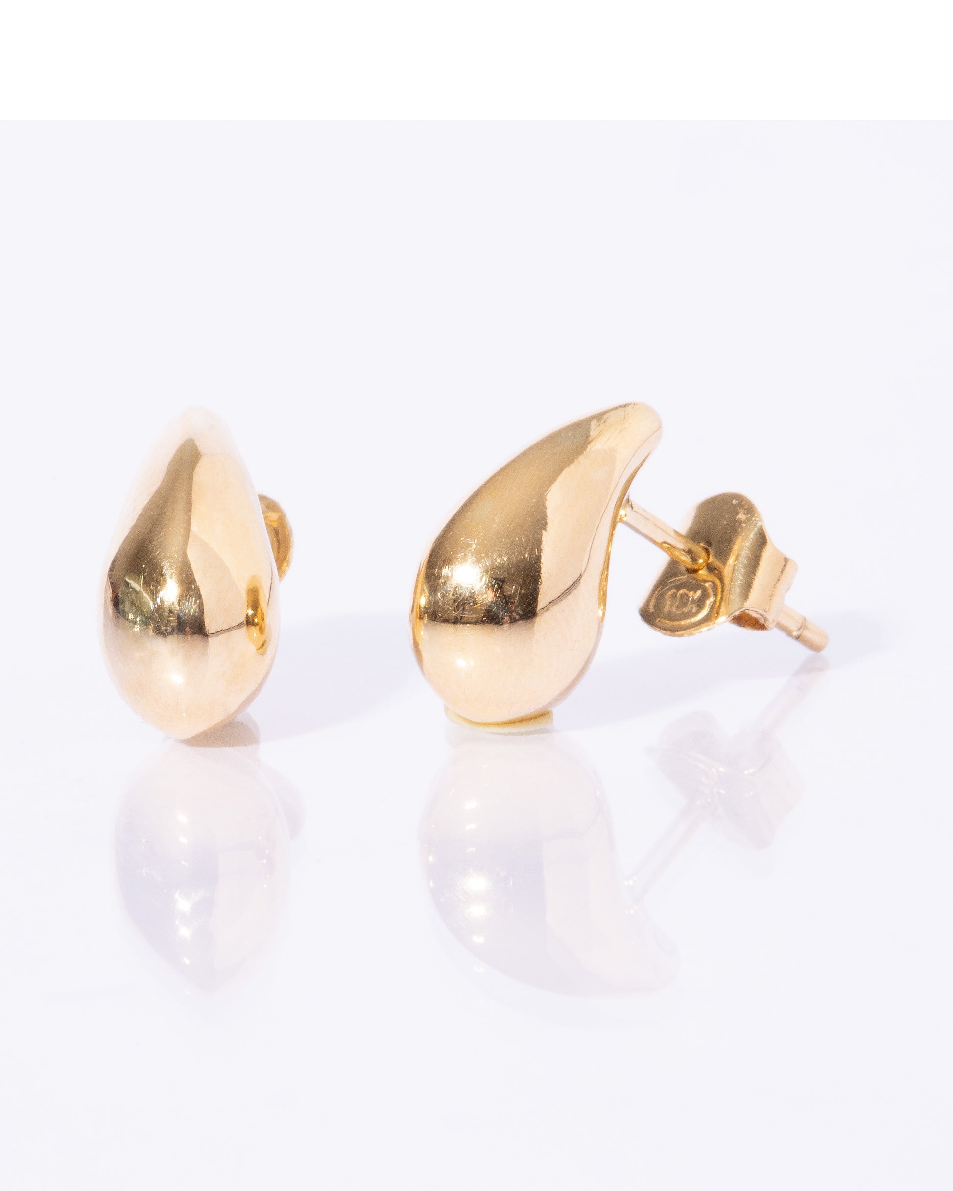ARETES TEARDROP