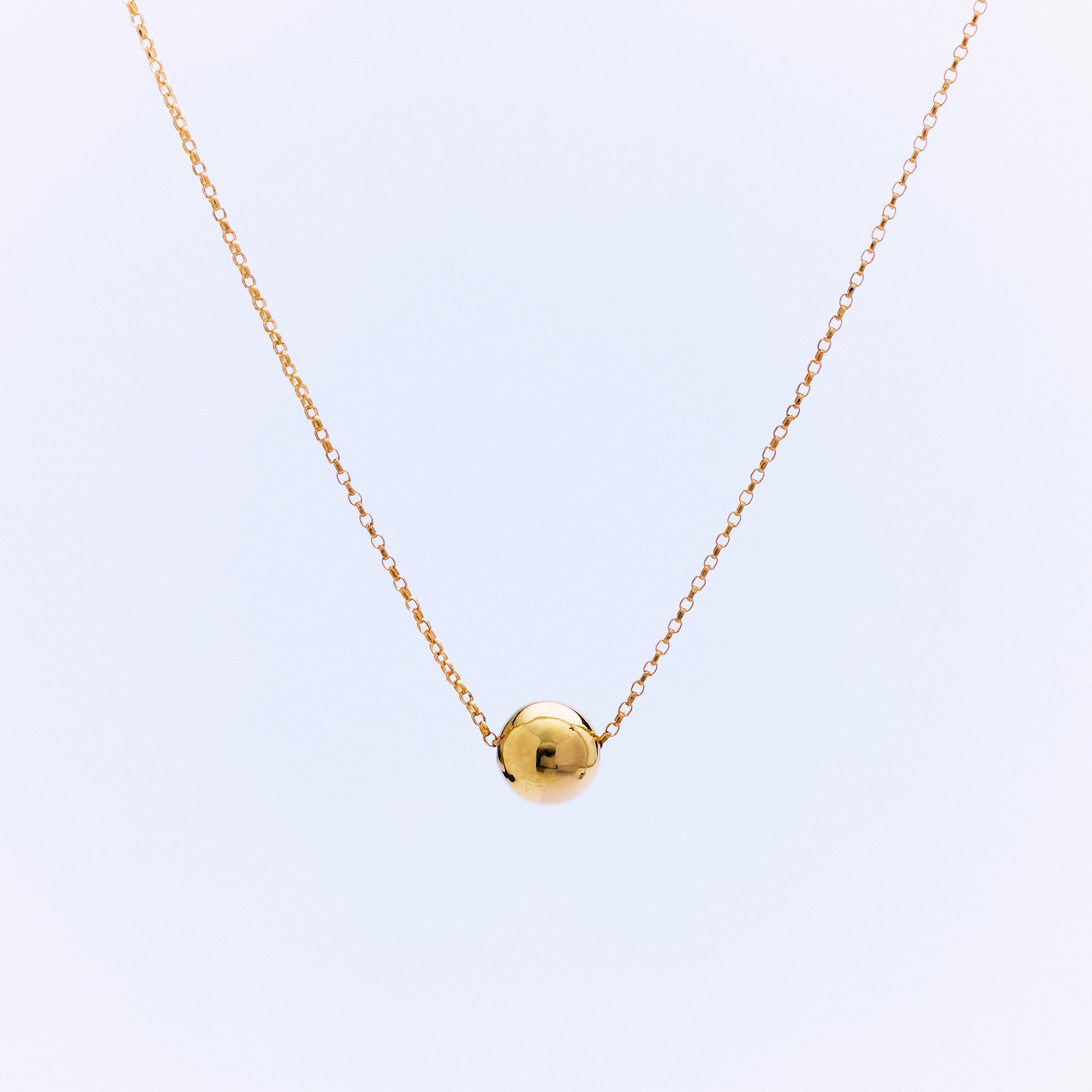 GOLDEN SPHERE NECKLACE