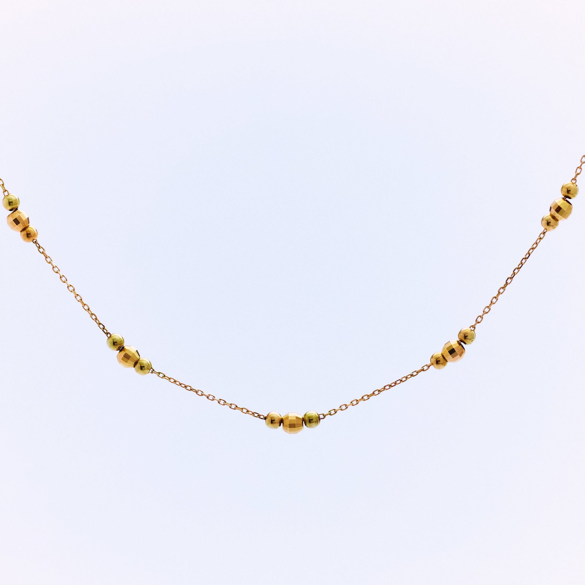 GOLDEN SPARKLES NECKLACE