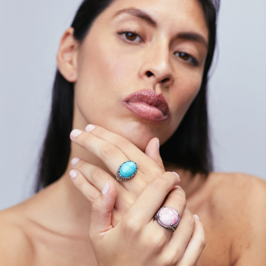 WOVEN TURQUOISE QUARTZ RING IN BURNT SILVER