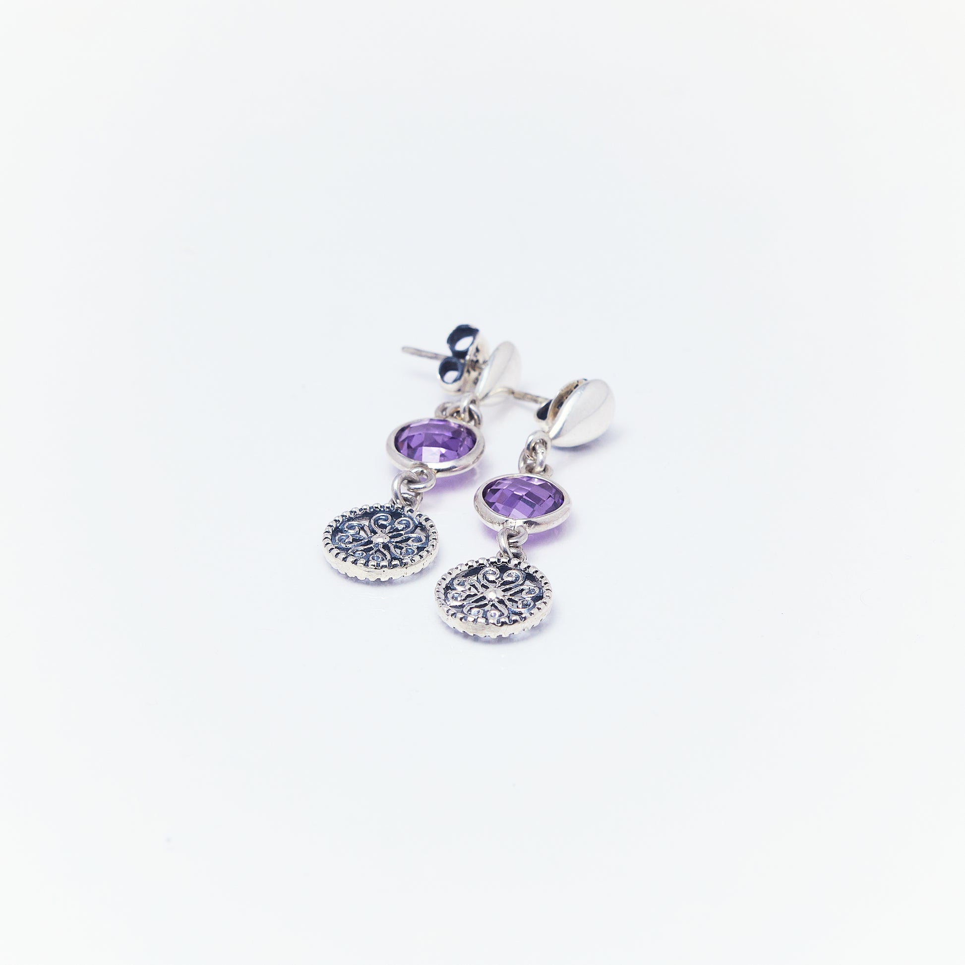 Aretes Largos Circonias Amatista - ANDREA