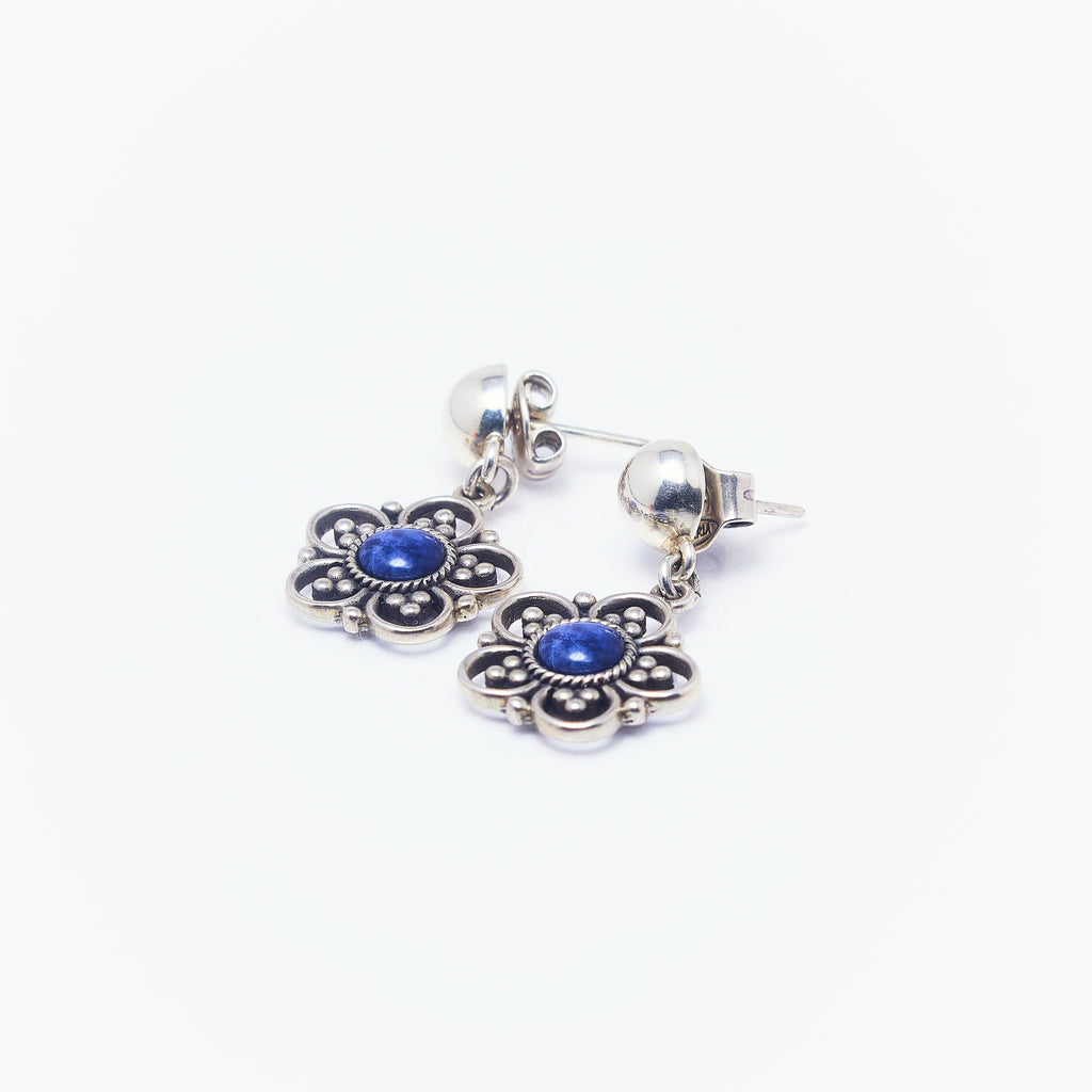 Aretes Pétalos Con Piedra Lapislázuli - ANDREA