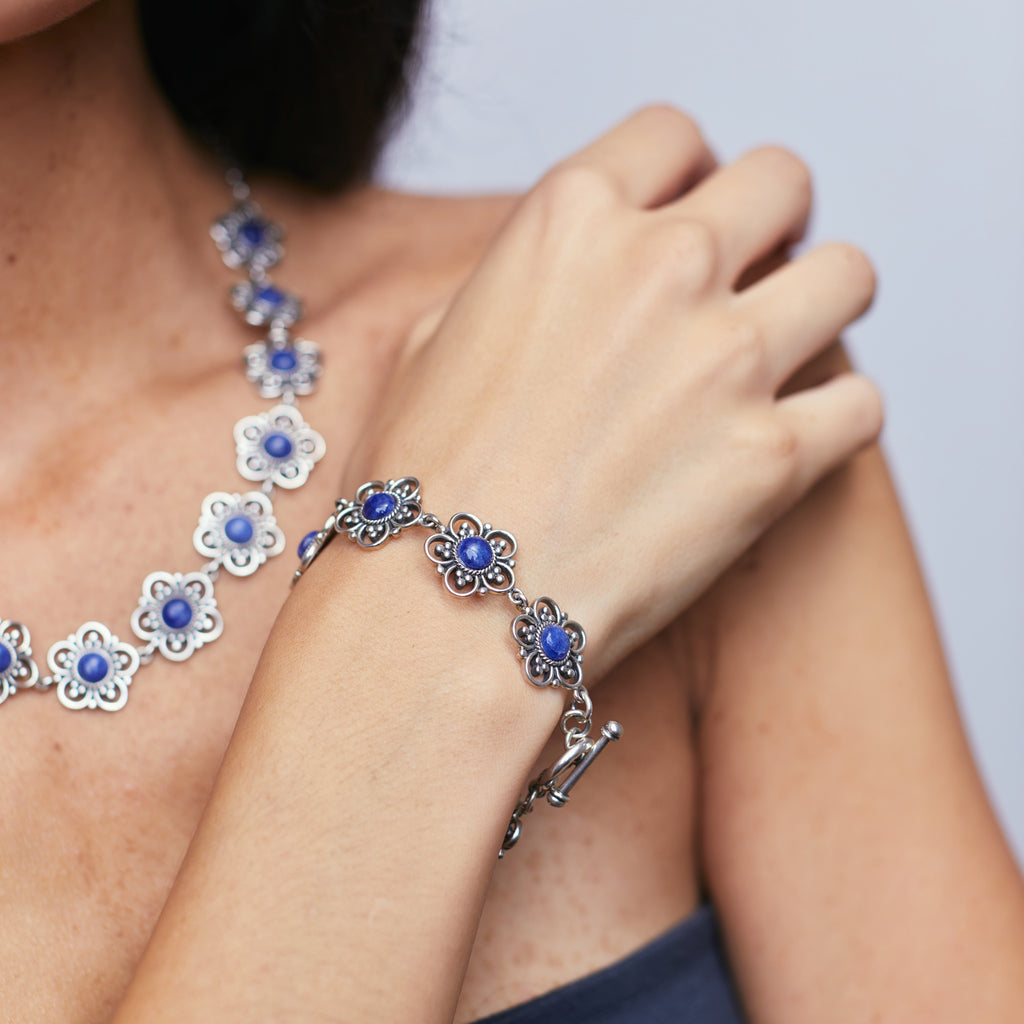 PETALS SET WITH LAPIS LAZULI
