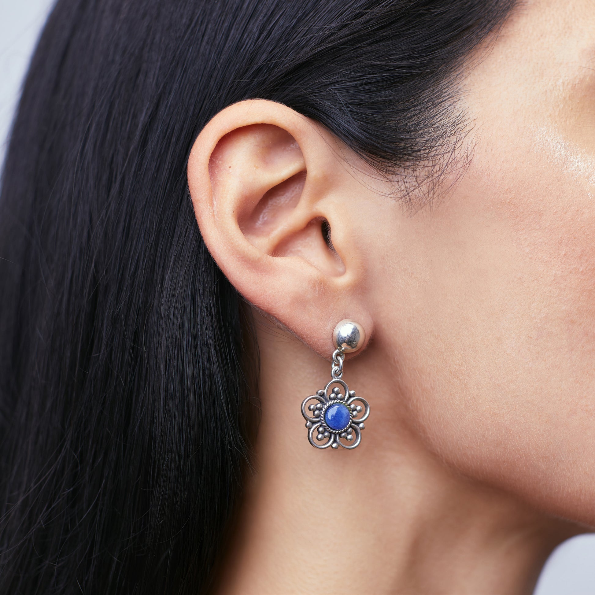 PETALS SET WITH LAPIS LAZULI
